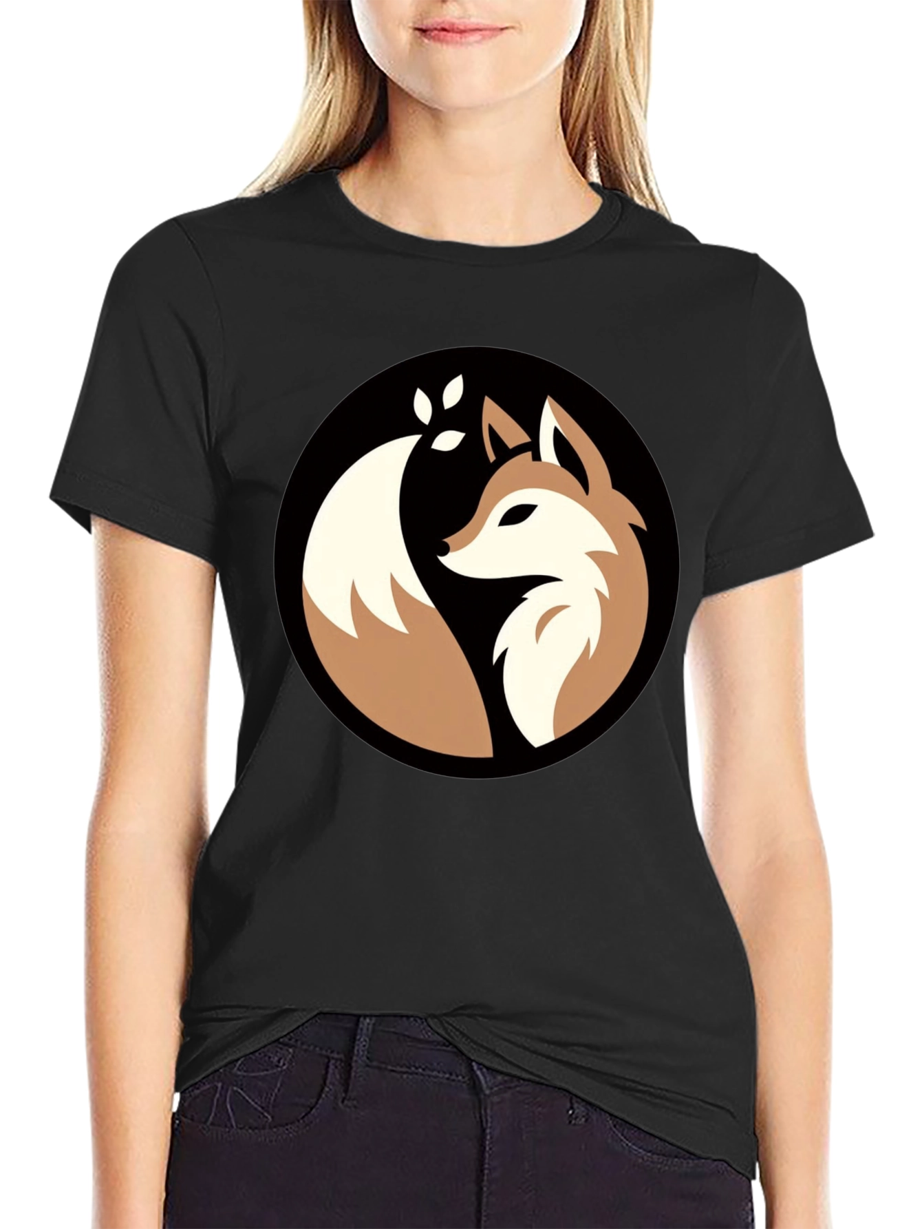 Fox Graphic Tee - Stylish & Unique Design