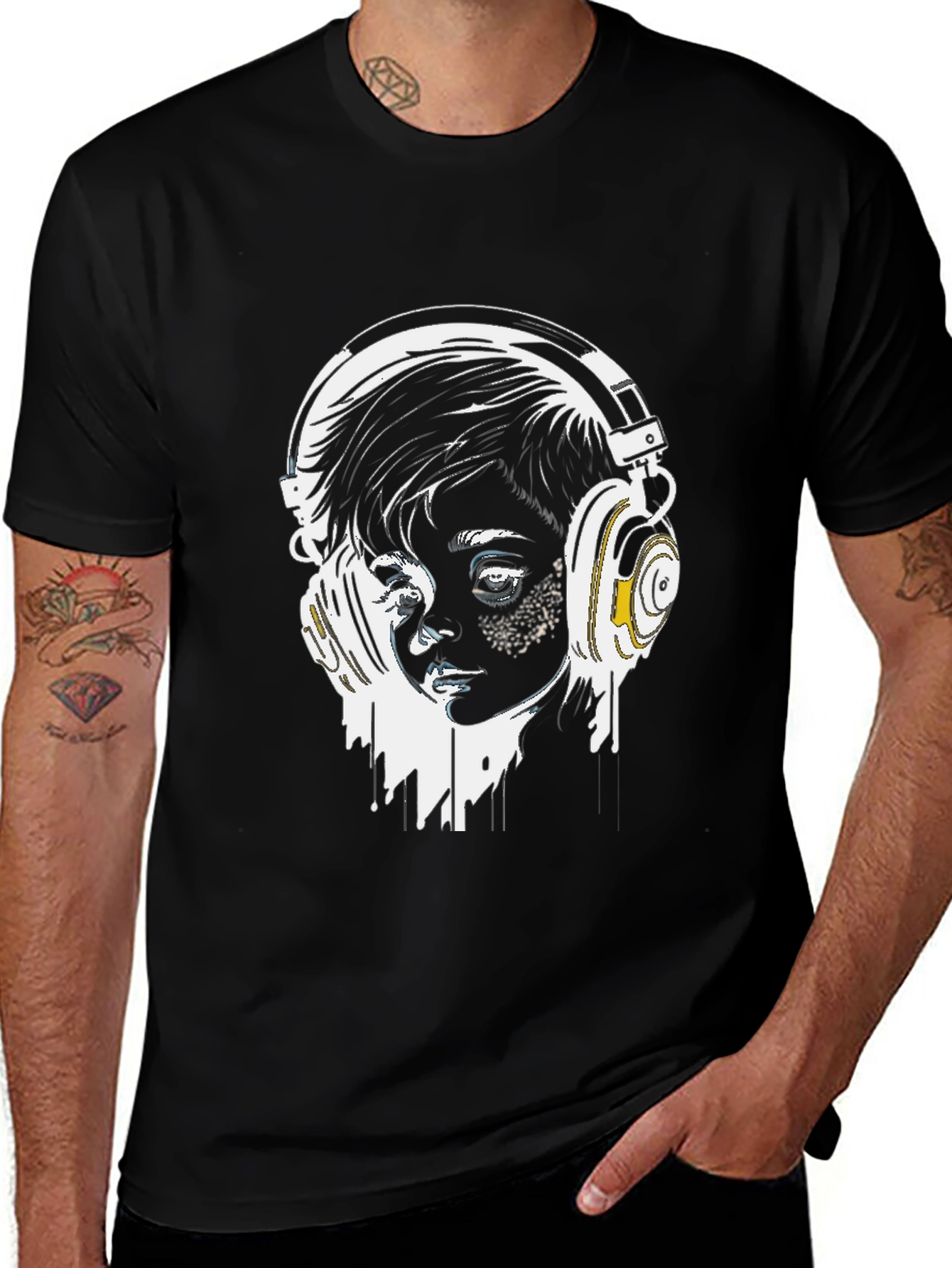 Headphones Graphic Tee - Stylish Black T-Shirt