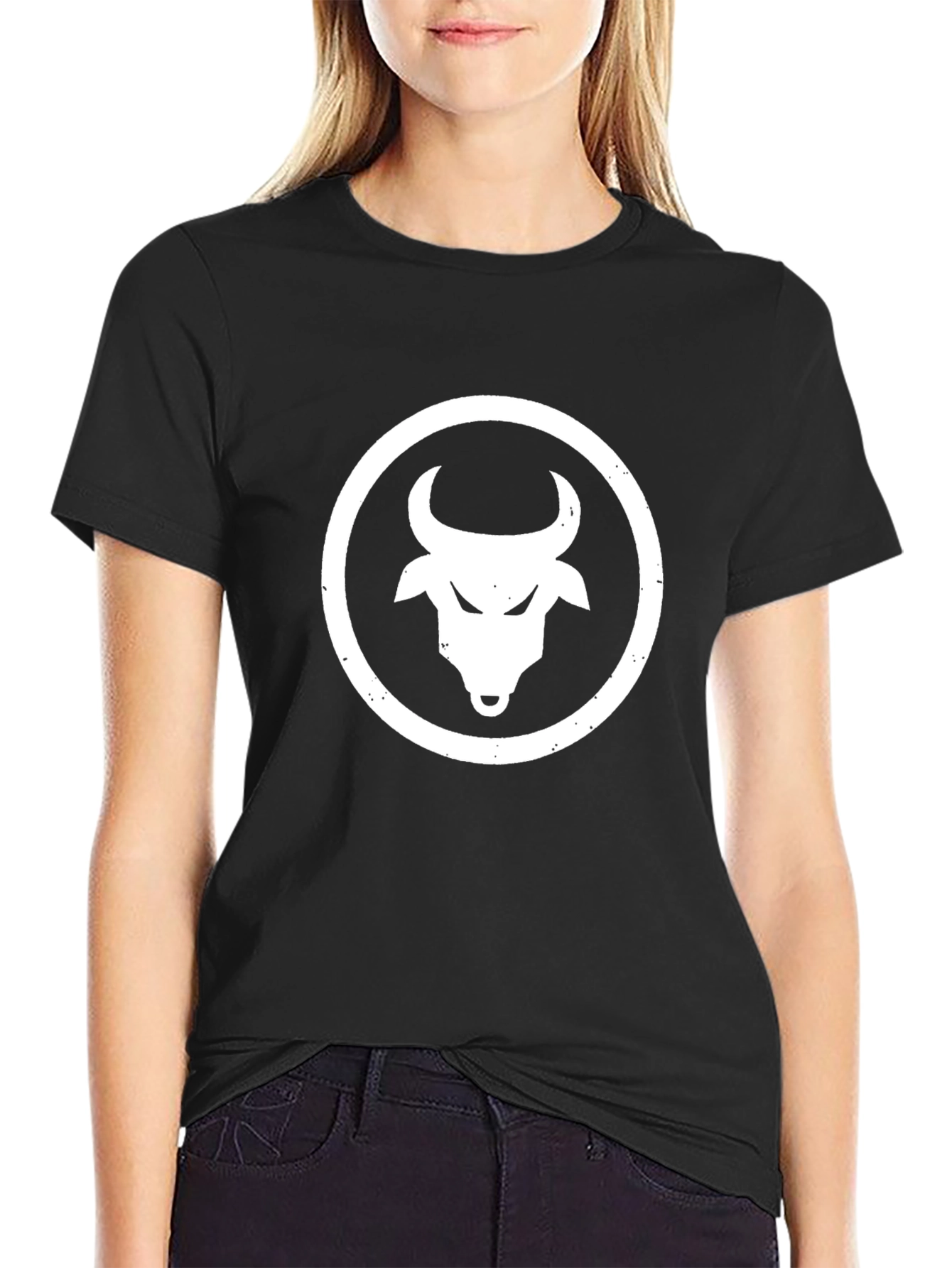 Black Bull Head Graphic Tee - Premium Cotton Blend